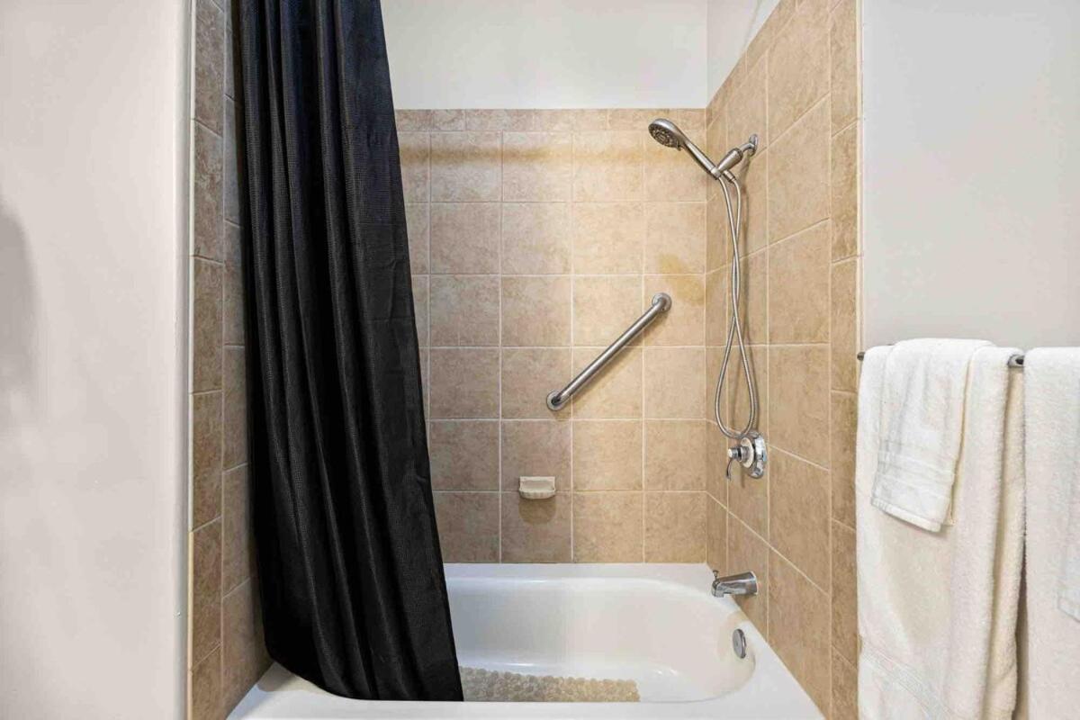 La Quinta Gem 1 Bedroom Pool Hot Tub Sleeps 4 Ngoại thất bức ảnh
