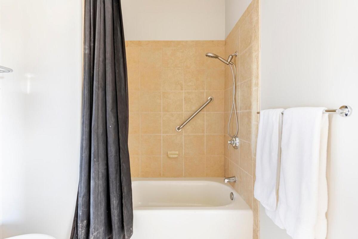 La Quinta Gem 1 Bedroom Pool Hot Tub Sleeps 4 Ngoại thất bức ảnh